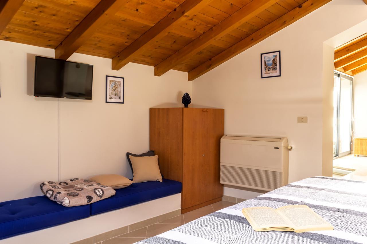 Amartia Apartments Taormina Dış mekan fotoğraf